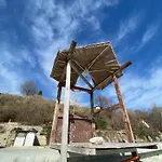 Vista And Breeze In Apartment *