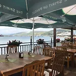 Apartment Vista And Breeze In *