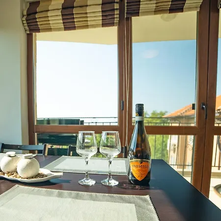 Apartman Vista And Breeze In