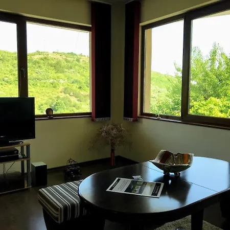 Vista And Breeze In Apartman *