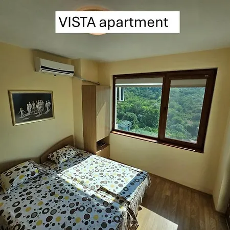 Vista And Breeze In Apartment *